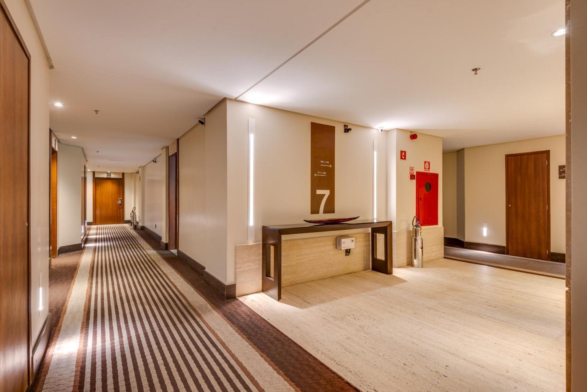 K Hotel 4*